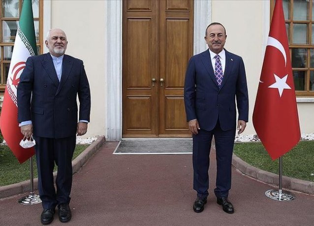 Турция и Россия продолжат переговоры о перемирии в Ливии