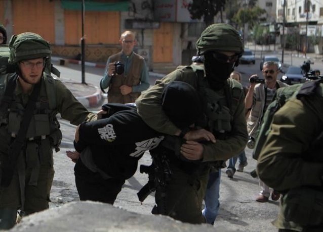 В октябре израильская армия задержала 466 палестинцев