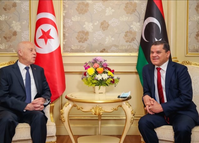 Тунис вновь заявил о поддержке демократического процесса в Ливии