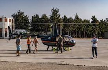 Военные Ливана отправляют туристов на вертолеты, чтобы собрать деньги