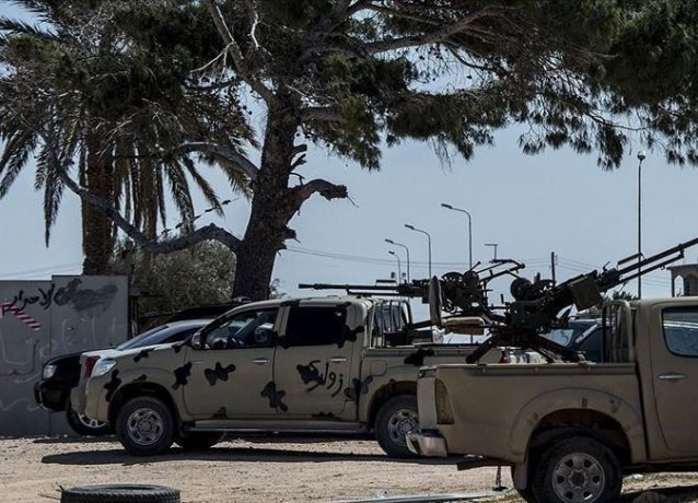 ОАЭ отправили сто партий оружия в Ливию