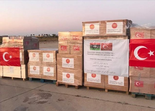 Турция отправила медицинскую помощь в Ливию для борьбы с коронавирусом