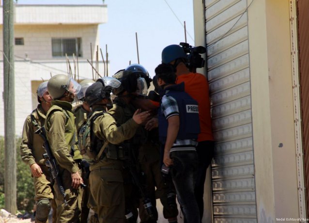 Отчет: Некоммерческая организация зафиксировала 56 нарушений Израиля против журналистов в Иерусалиме