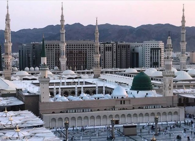 Коронавирус: Саудовские власти вновь открыли мечети для молящихся