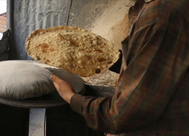 Хлебный кризис углубляется в регионах, находящихся под контролем Асада