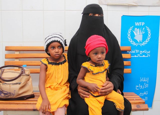ООН: Около ста тысяч малышей в Йемене  могут умереть, если в ближайшее время не получат продовольственную помощь
