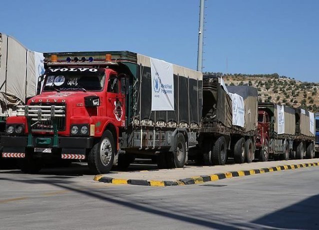 ООН отправил 14 грузовиков с гуманитарной помощью в Северную Сирию
