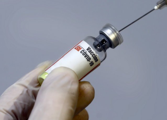 Катар и Оман получат вакцину от COVID-19 