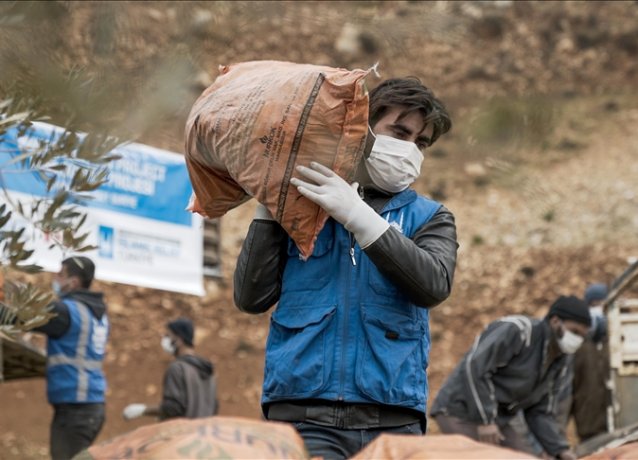 Сирия: Гуманитарная организация выделила помощь пострадавшим от проливных дождей беженцам