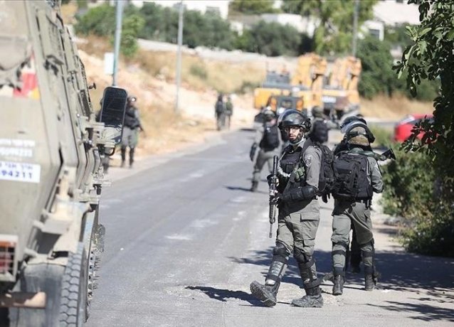 В ходе рейдов на Западном берегу Израиль арестовал 20 палестинцев в ходе рейдов на Западном берегу