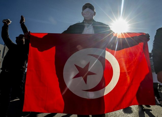 Общество юристов Конституции Туниса: Заявление для общественного мнения