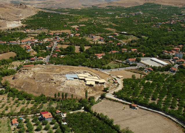 8000-летний курган в Турции внесен в список всемирного наследия ЮНЕСКО
