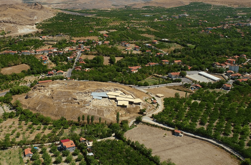 8000-летний курган в Турции внесен в список всемирного наследия ЮНЕСКО