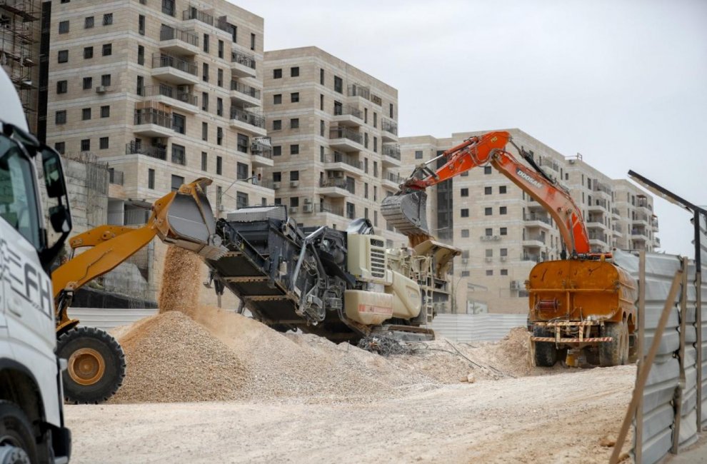 Израиль: Беннетт налагает «фактическое замораживание» расширения поселений под «давлением США»