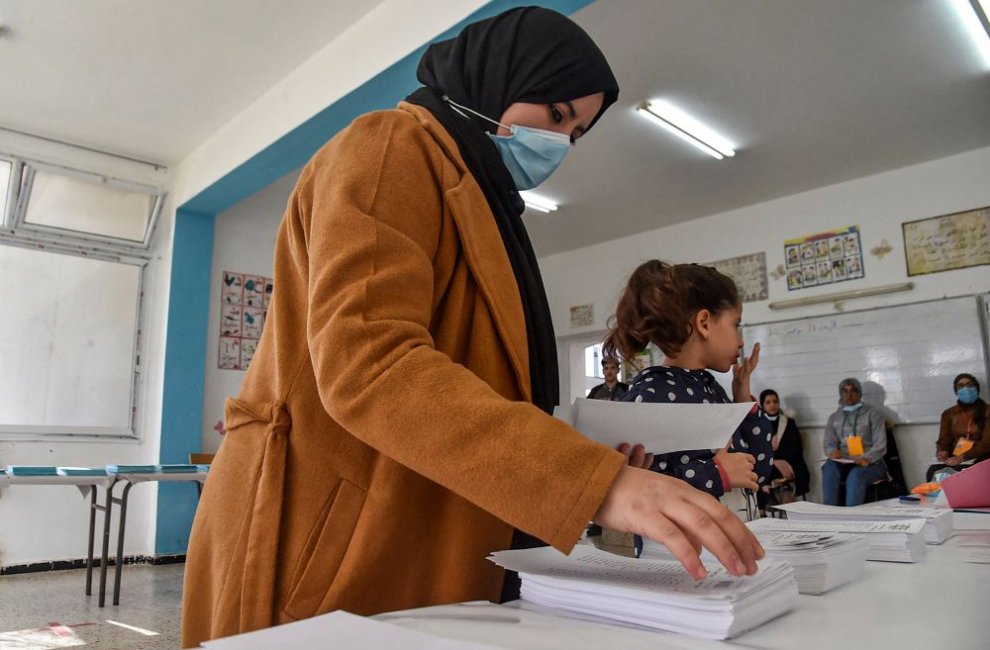 Алжирцы голосуют в местных опросах, чтобы закрепить «перемены» после Бутефлика